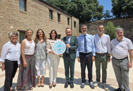 Ferrara, alla Casa dell’Ortolano consegnata la targa per la certificazione GBC Home Livello Argento: un esempio virtuoso di rigenerazione urbana sostenibile
